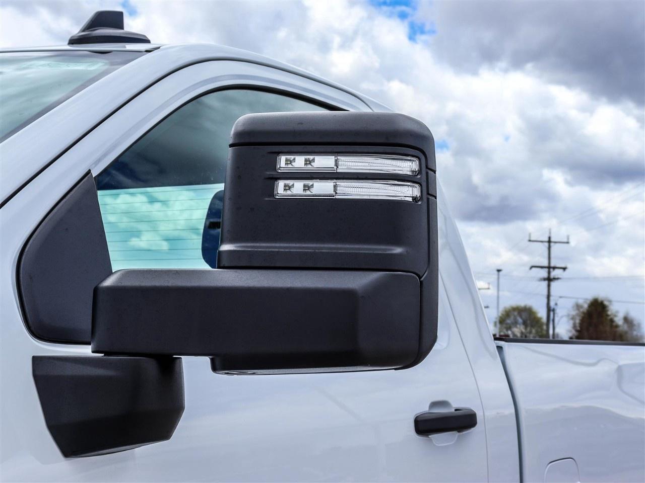 2026 Chevrolet SILVERADO 2500HD 4WD Regular Cab Long Box Work Truck Photo