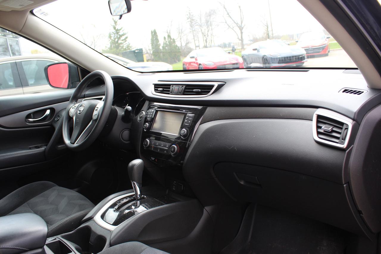 2016 Nissan Rogue 1-owner, Service History, Certified Photo