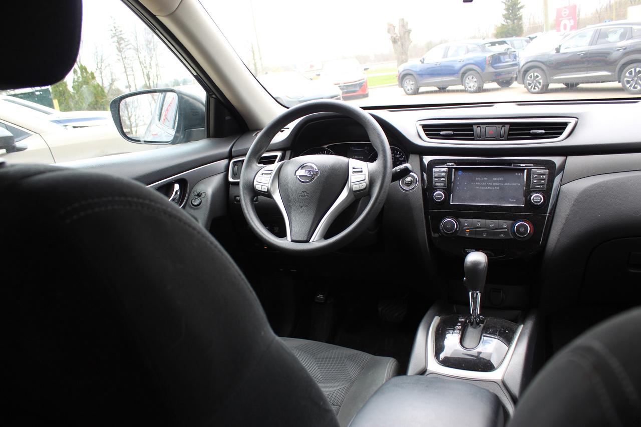 2016 Nissan Rogue 1-owner, Service History, Certified Photo
