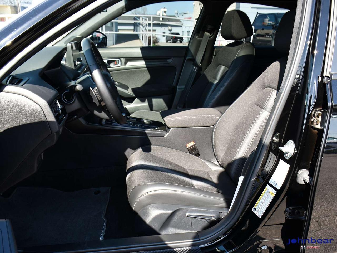 2024 Honda Civic Sedan SPORT Photo