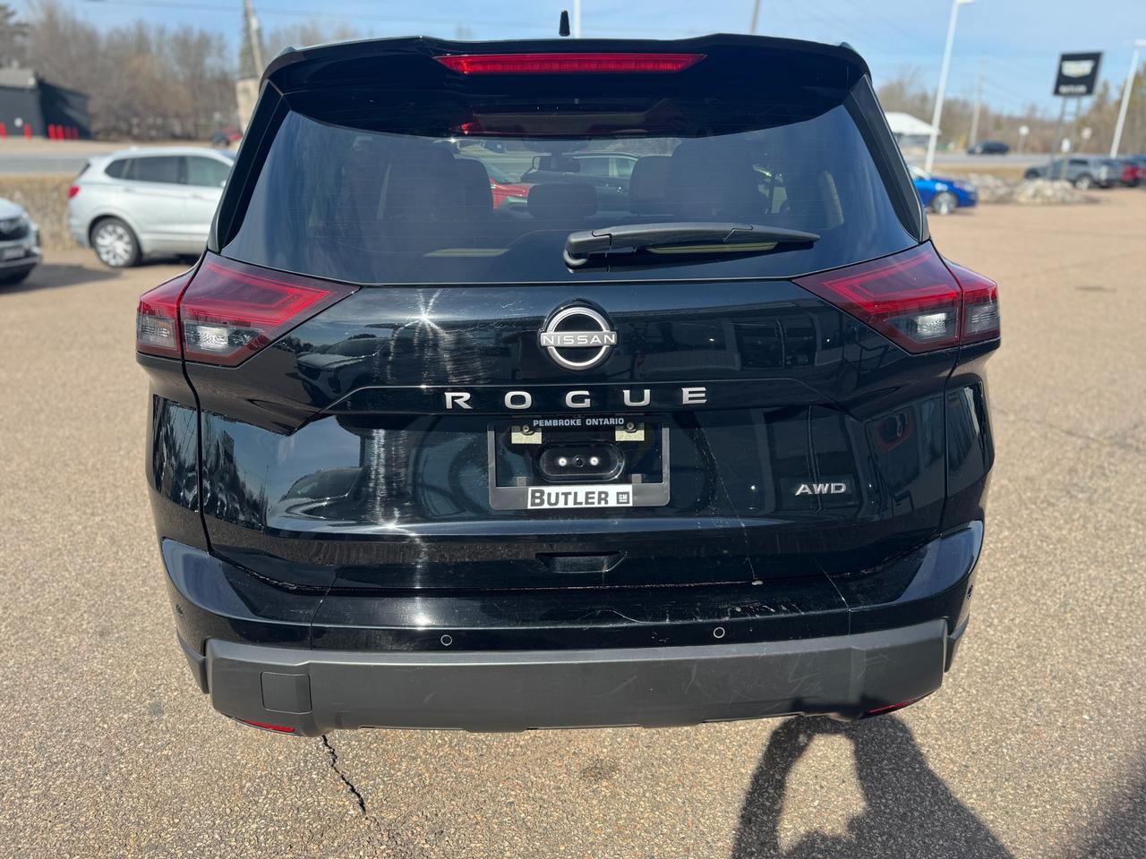2025 Nissan Rogue SL 4dr All-Wheel Drive Sport Utility Photo3