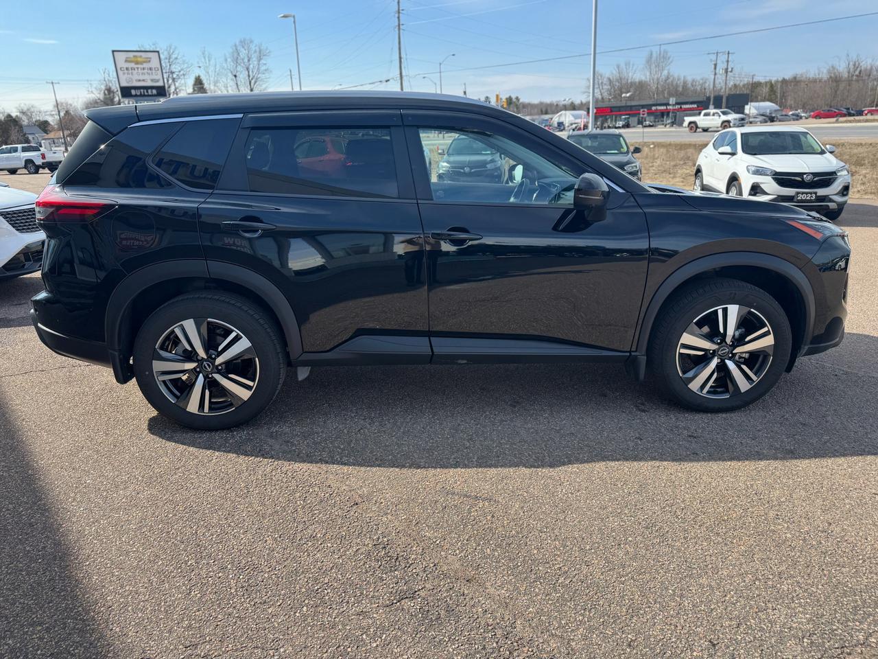 2025 Nissan Rogue SL 4dr All-Wheel Drive Sport Utility Photo