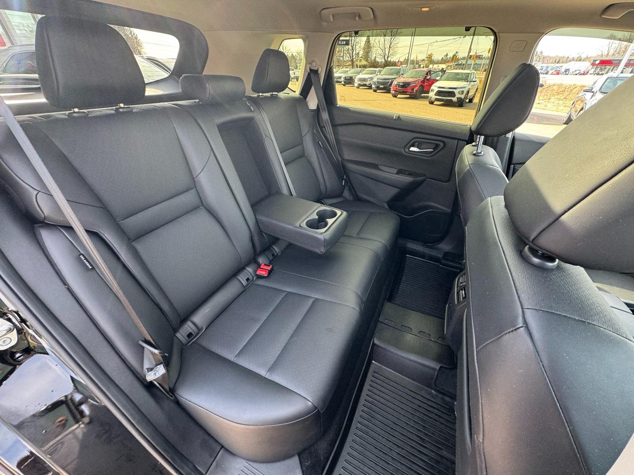 2025 Nissan Rogue SL 4dr All-Wheel Drive Sport Utility Photo