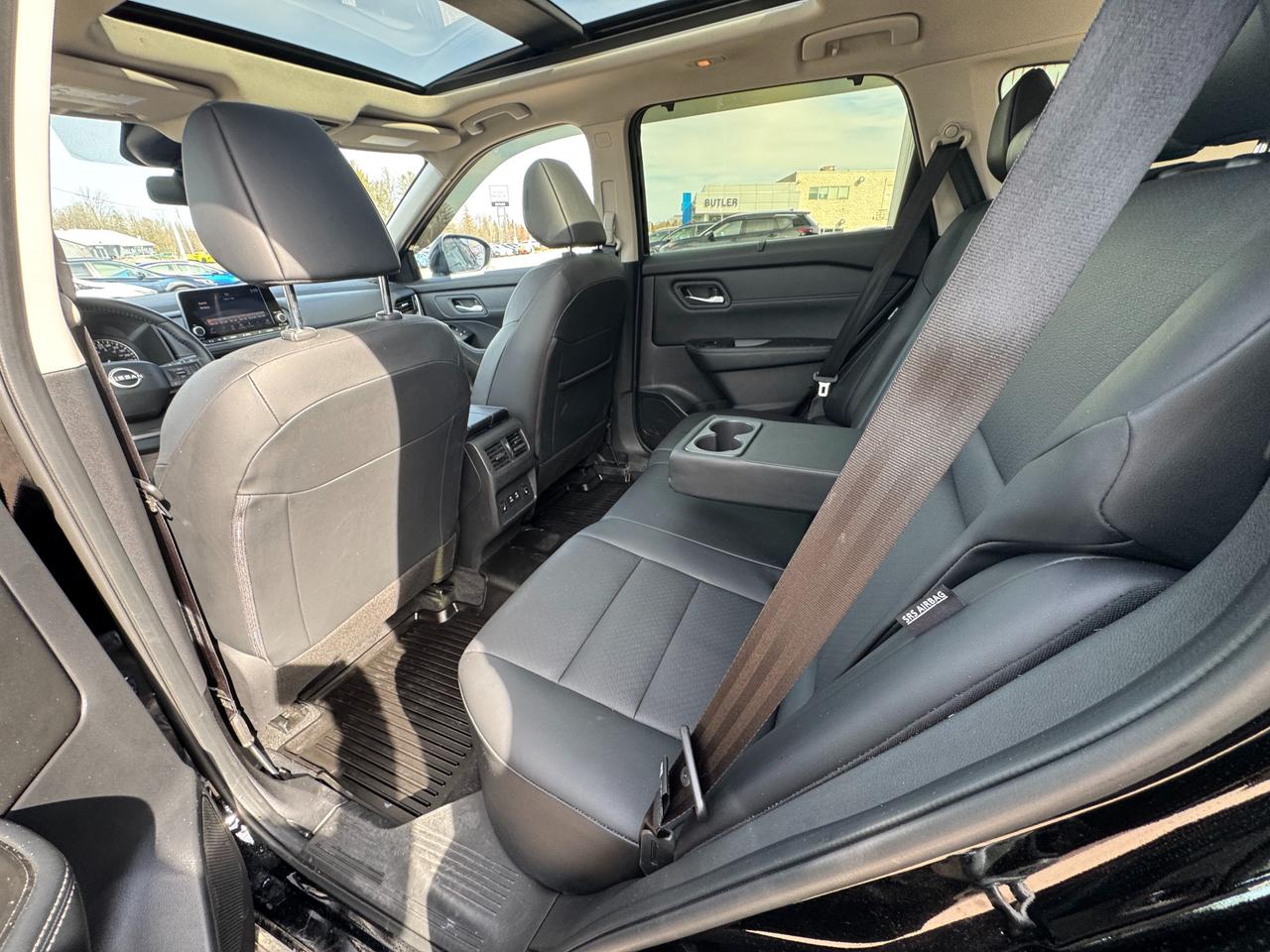 2025 Nissan Rogue SL 4dr All-Wheel Drive Sport Utility Photo