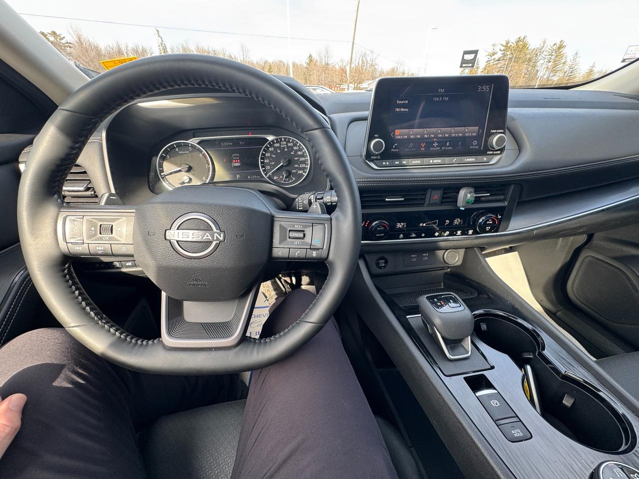 2025 Nissan Rogue SL 4dr All-Wheel Drive Sport Utility Photo