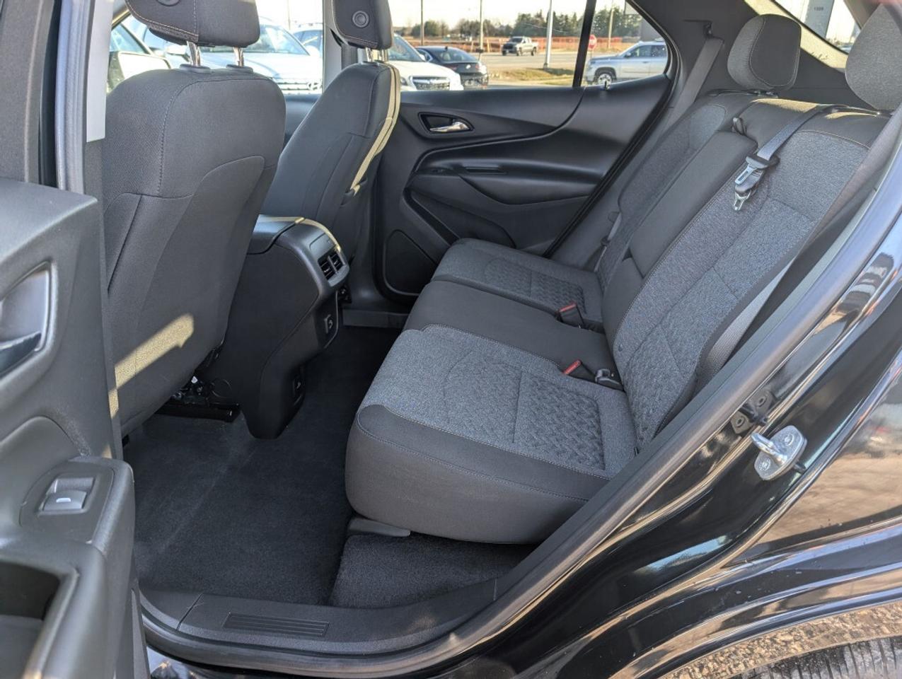 2023 Chevrolet Equinox LT AWD   SUNROOF   CAMERA   HTD SEATS Photo