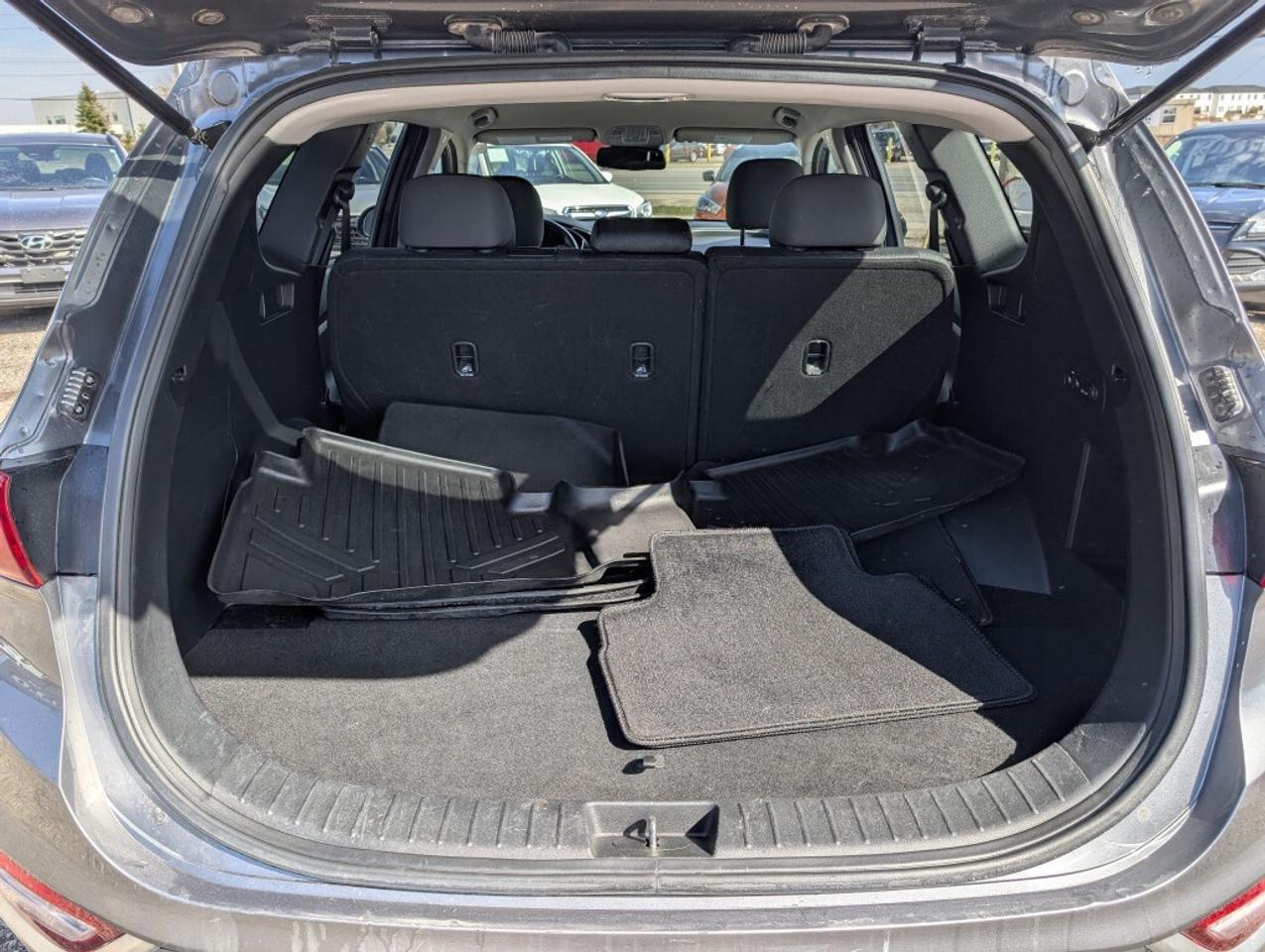 2019 Hyundai Santa Fe Preferred AWD   CAMERA   HTD SEATS   CARPLAY Photo
