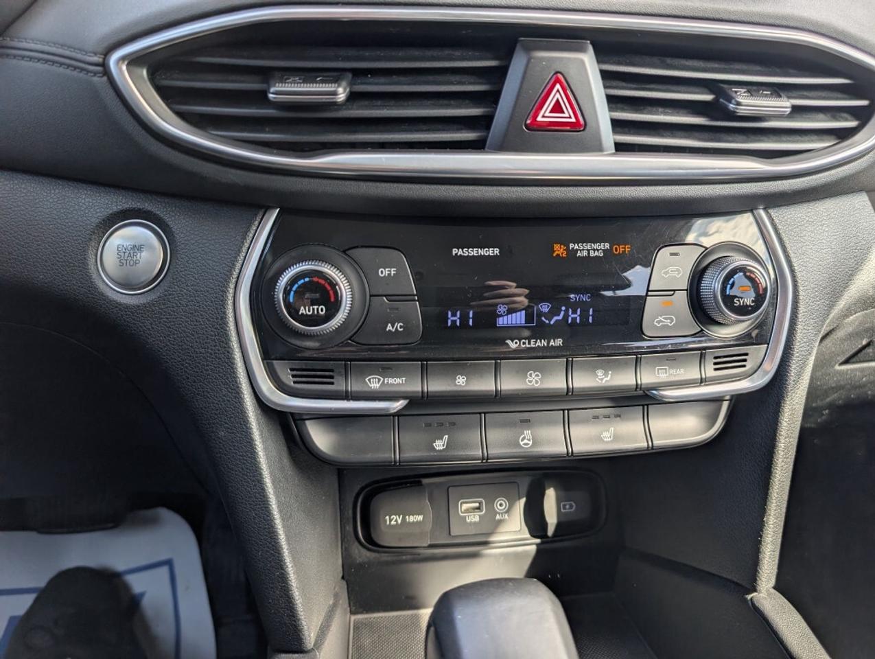 2019 Hyundai Santa Fe Preferred AWD   CAMERA   HTD SEATS   CARPLAY Photo