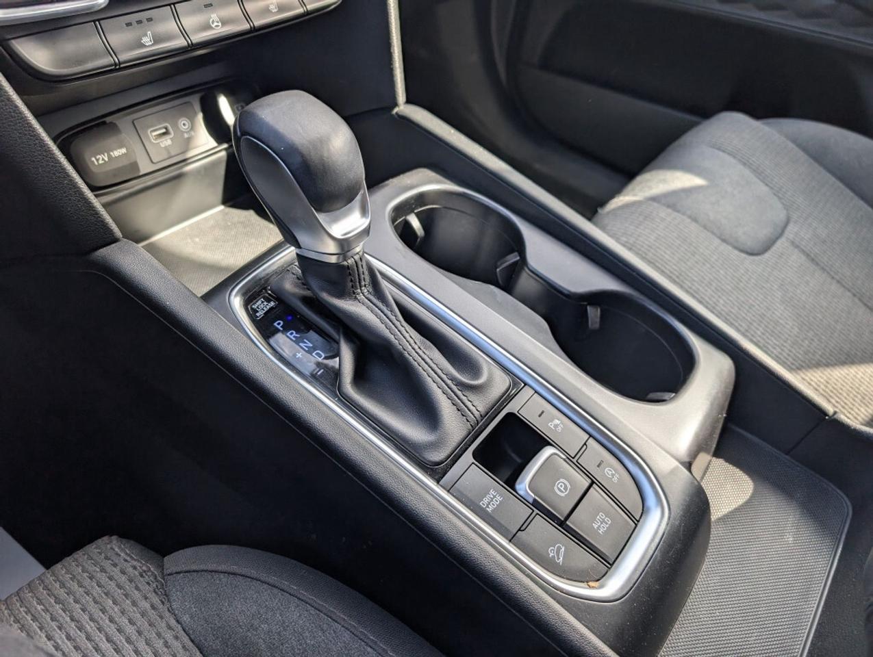2019 Hyundai Santa Fe Preferred AWD   CAMERA   HTD SEATS   CARPLAY Photo