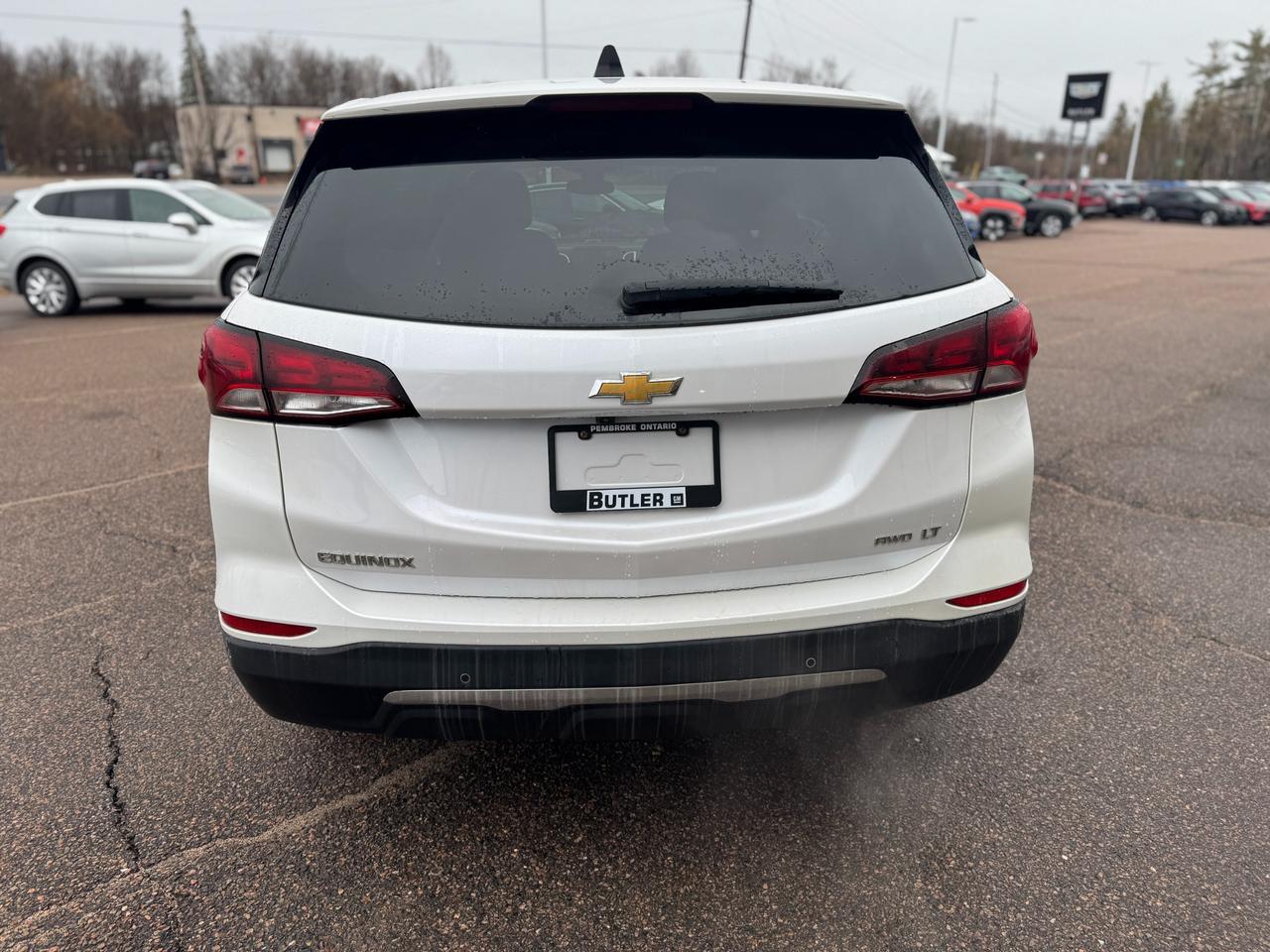 2022 Chevrolet Equinox LT w/1LT All-Wheel Drive Photo3