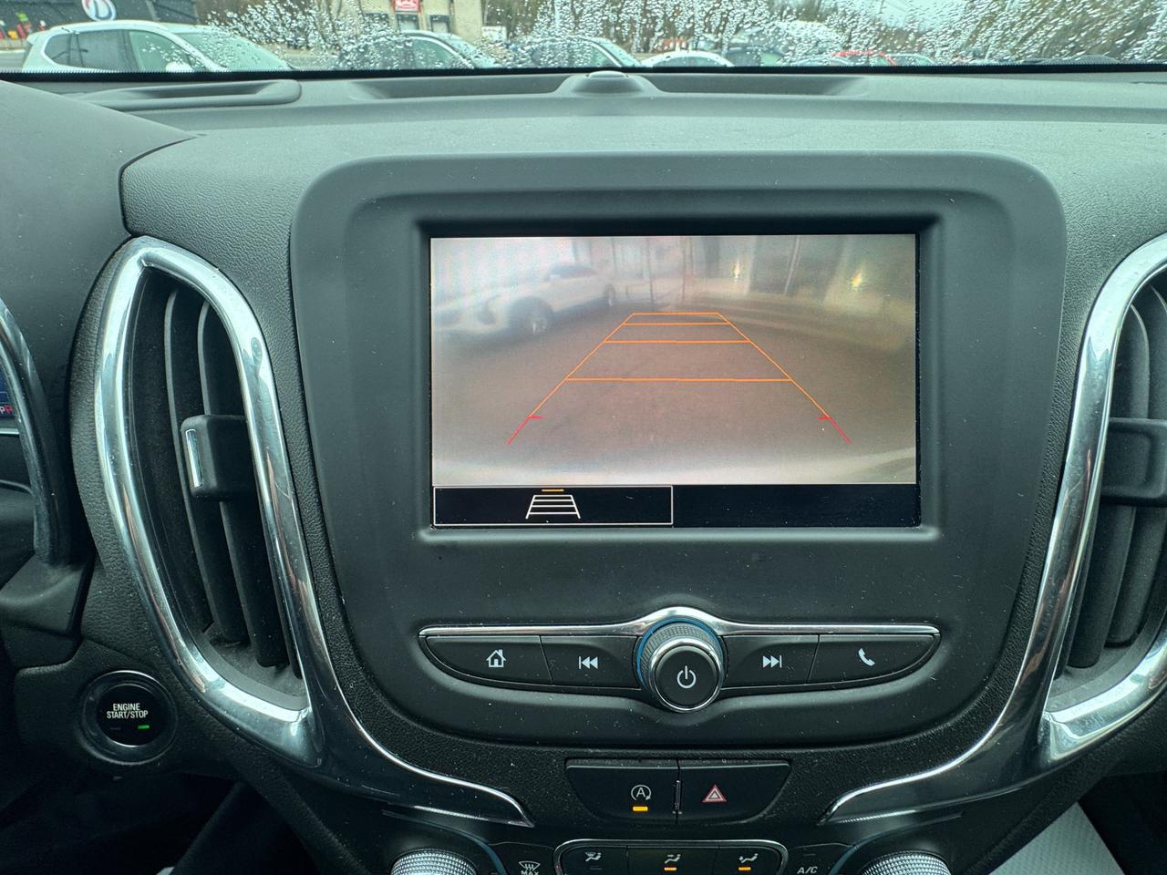 2022 Chevrolet Equinox LT w/1LT All-Wheel Drive Photo