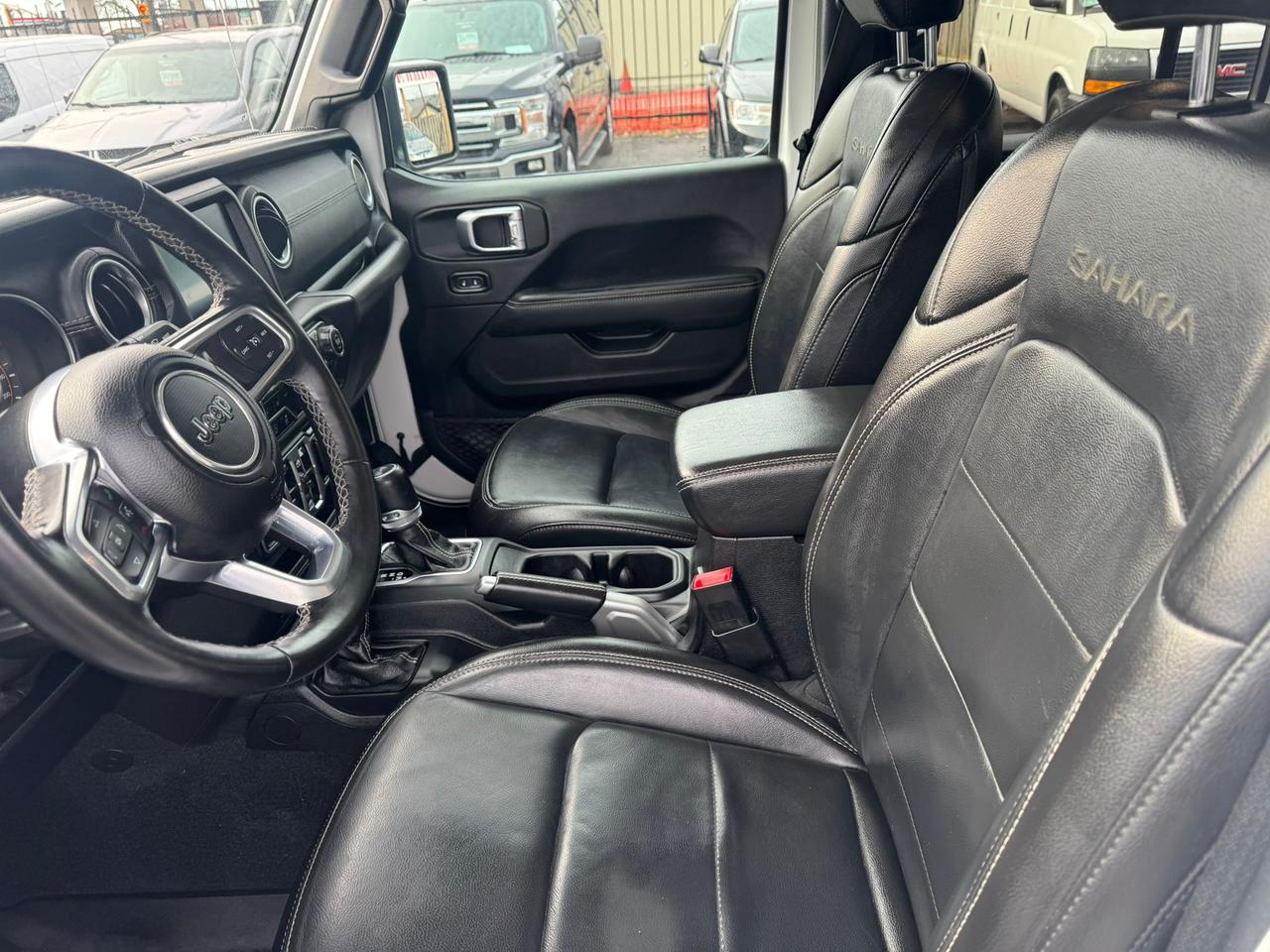 2020 Jeep Wrangler Unlimited Sahara Photo