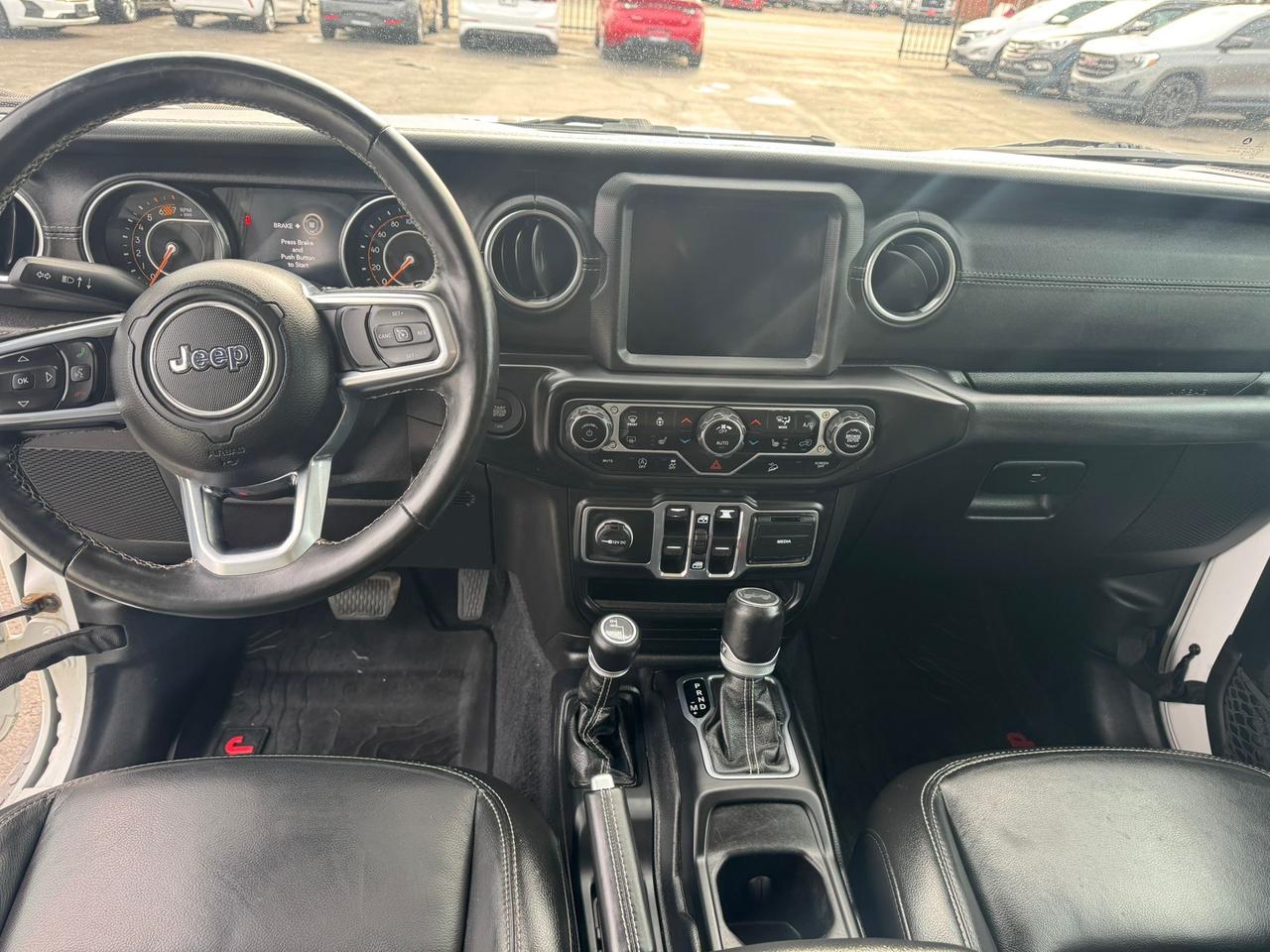 2020 Jeep Wrangler Unlimited Sahara Photo