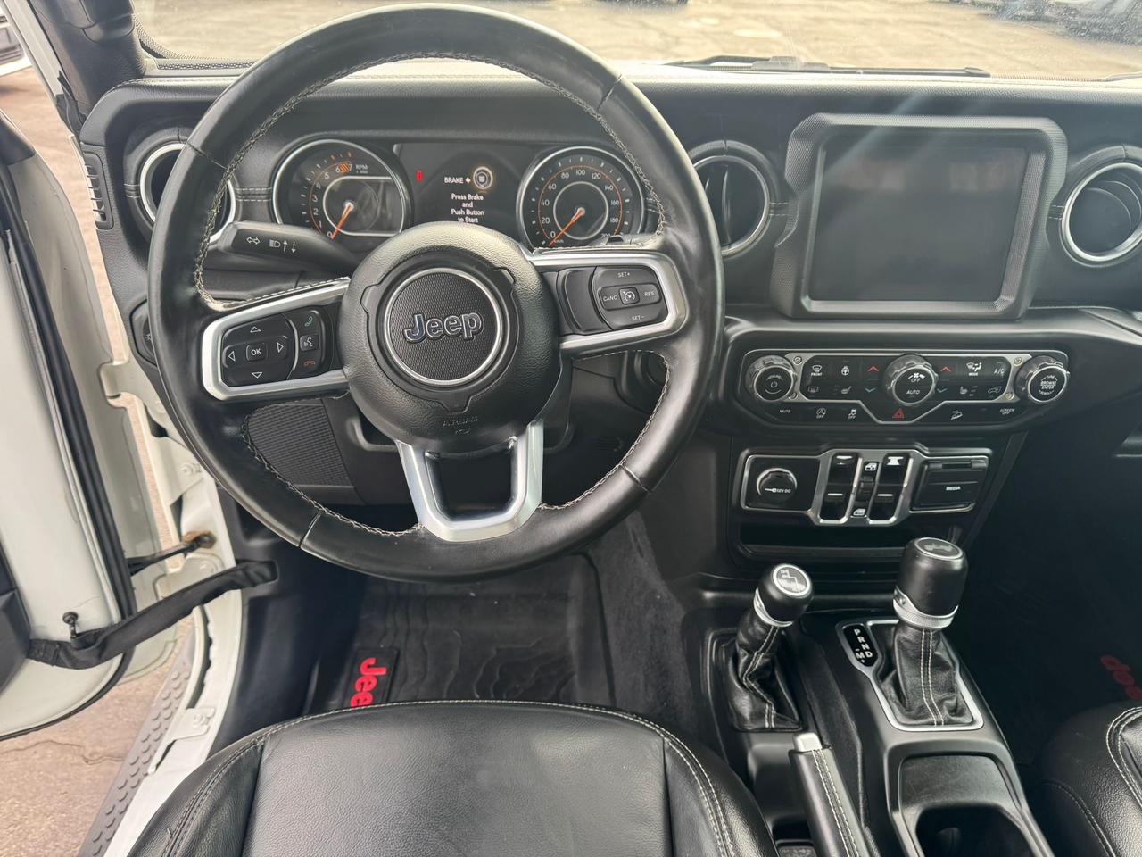 2020 Jeep Wrangler Unlimited Sahara Photo