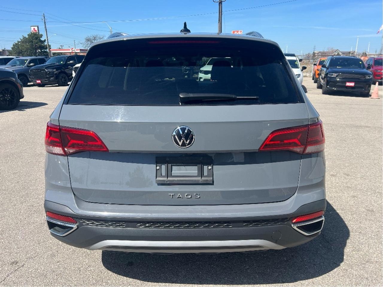 2024 Volkswagen Taos Comfortline FWD *SUN *HEATED SEATS *REMOTE START Photo