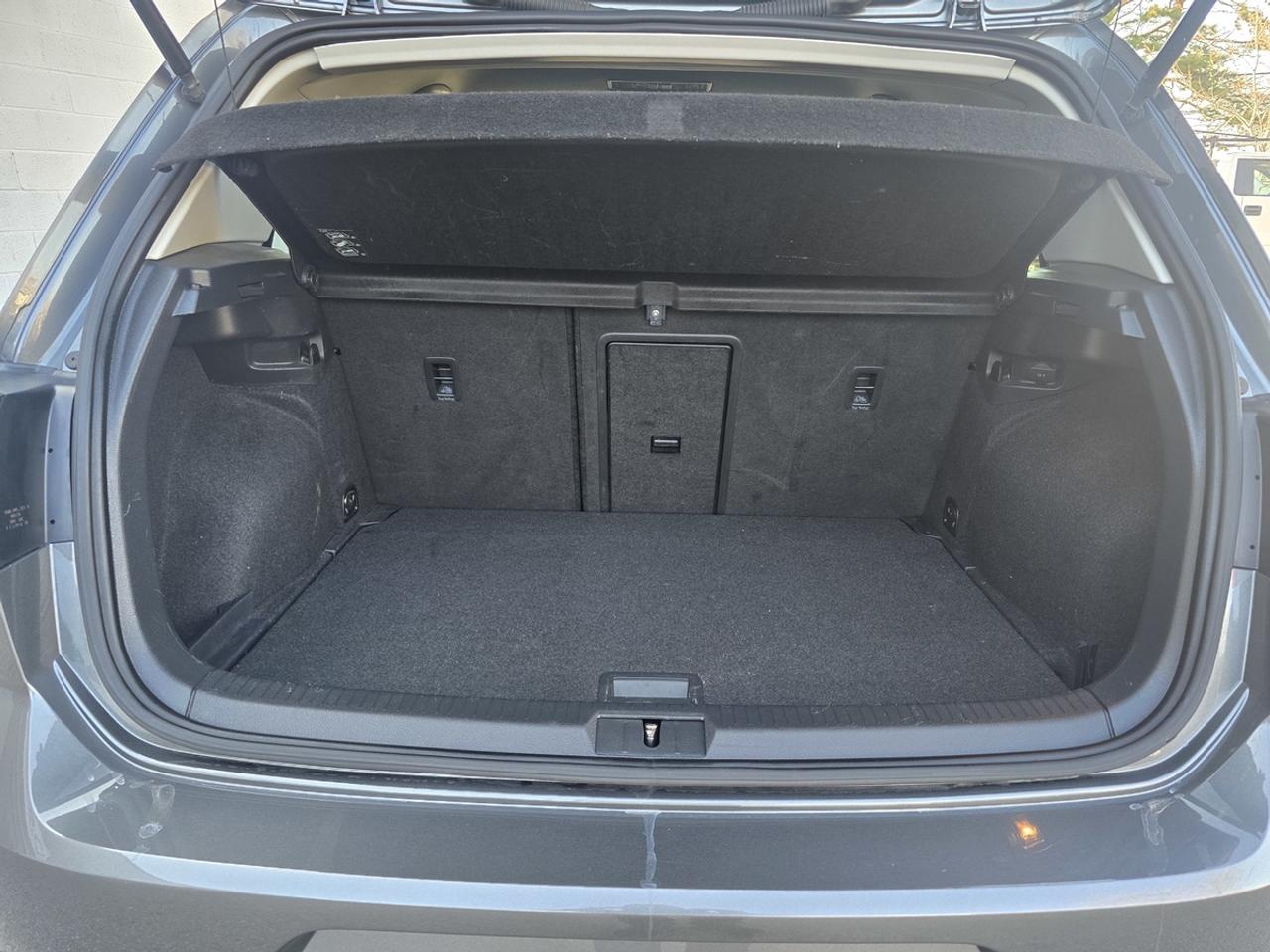 2018 Volkswagen Golf S Photo