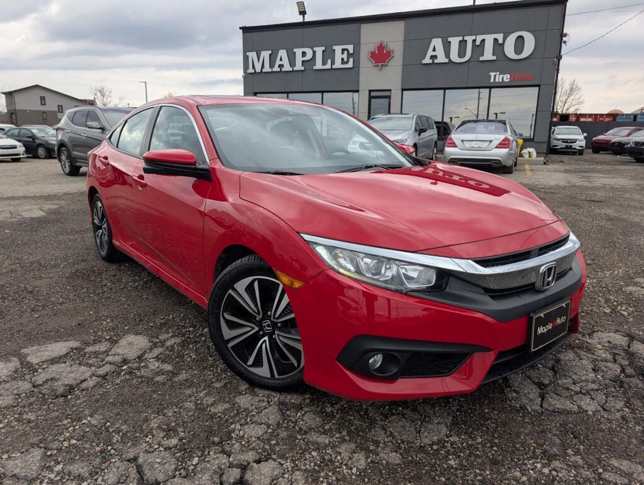 2018 Honda Civic EX-T   CAMERA   LANE ASSIST   HTD SEATS  CARPLAY Photo