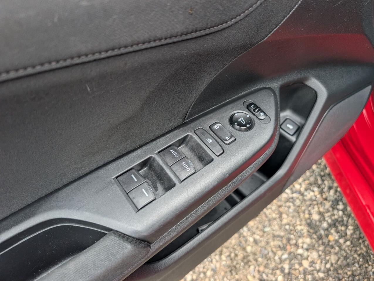 2018 Honda Civic EX-T   CAMERA   LANE ASSIST   HTD SEATS  CARPLAY Photo