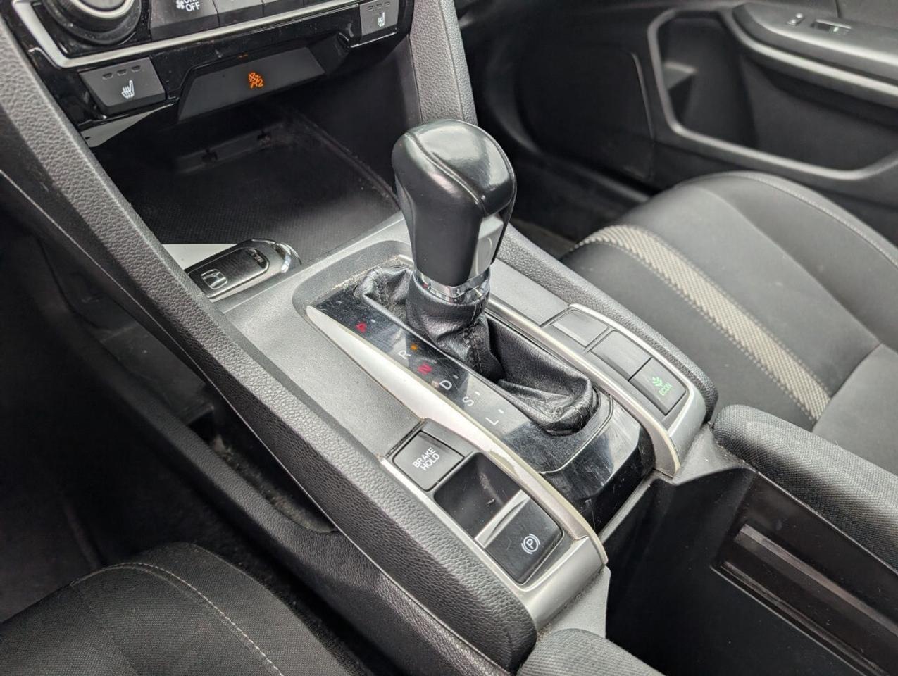 2018 Honda Civic EX-T   CAMERA   LANE ASSIST   HTD SEATS  CARPLAY Photo