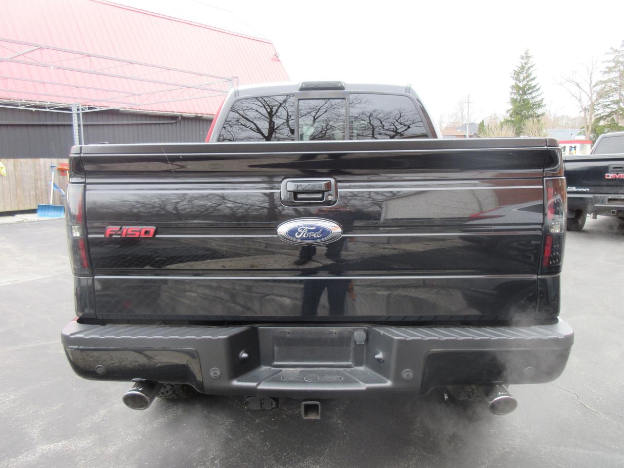 2014 Ford F-150 4WD SUPERCREW 145" LARIAT Photo