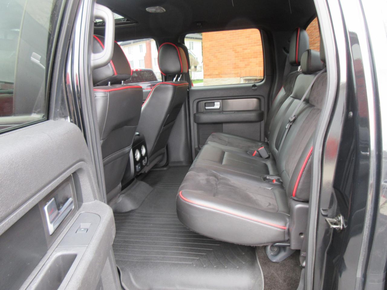 2014 Ford F-150 4WD SUPERCREW 145" LARIAT Photo