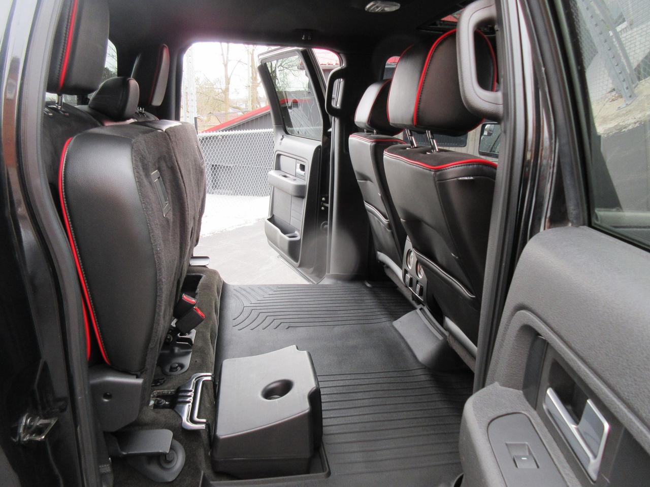 2014 Ford F-150 4WD SUPERCREW 145" LARIAT Photo