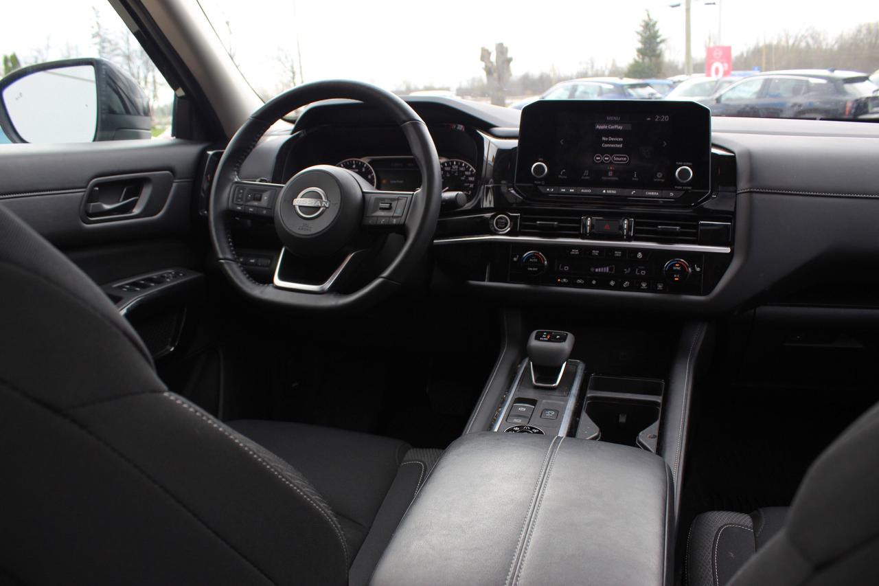 2024 Nissan Pathfinder SV AWD 1-Owner Pathfinder Photo