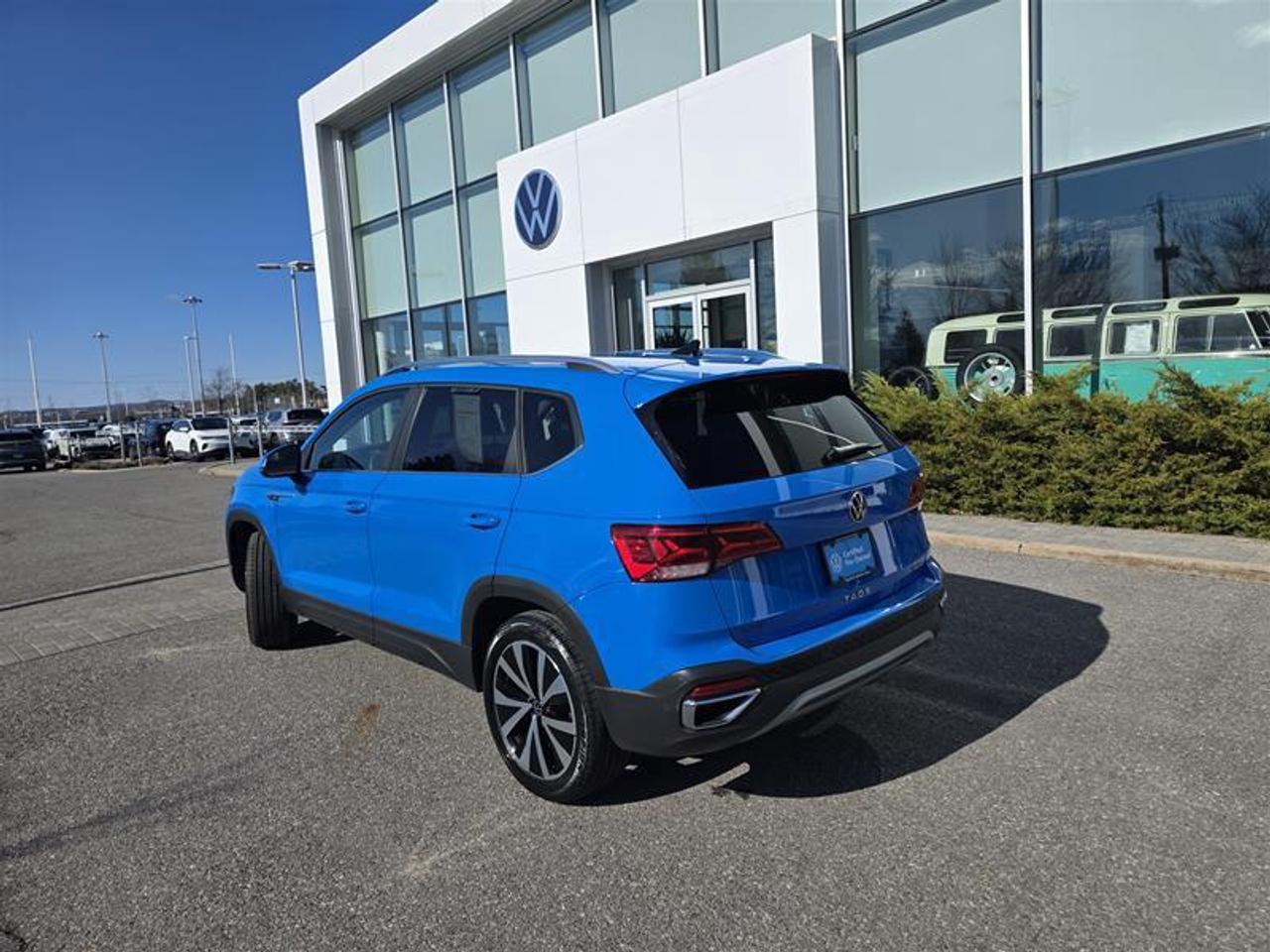 2023 Volkswagen Taos Comfortline 1.5T 7sp at DSG w/ Tip 4M EOP Photo
