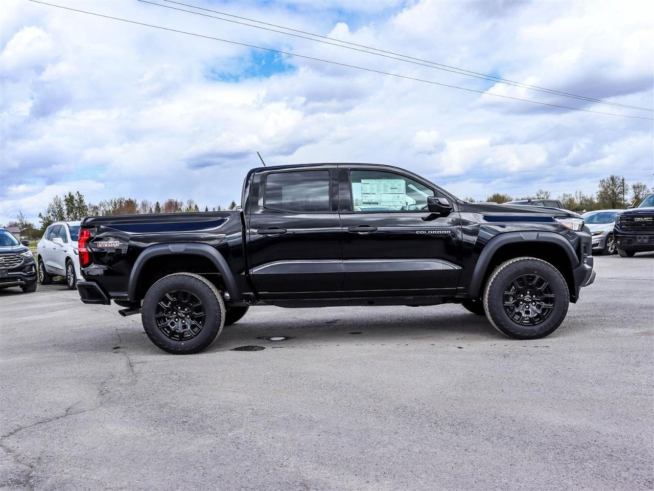 2026 Chevrolet Colorado Crew Cab Short Box 4-Wheel Drive Trail Boss Photo