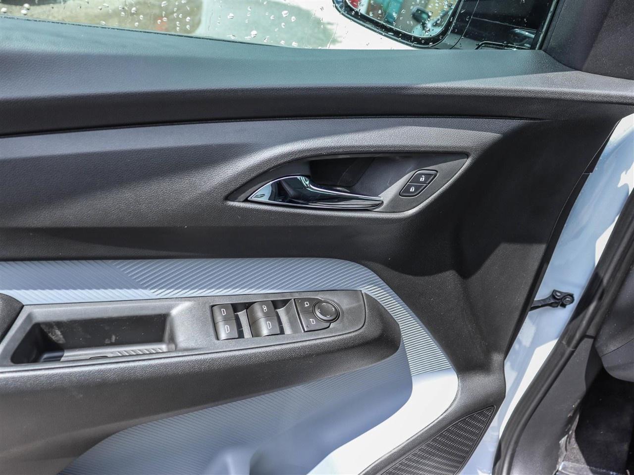 2027 Chevrolet Bolt FWD 4dr RS Photo