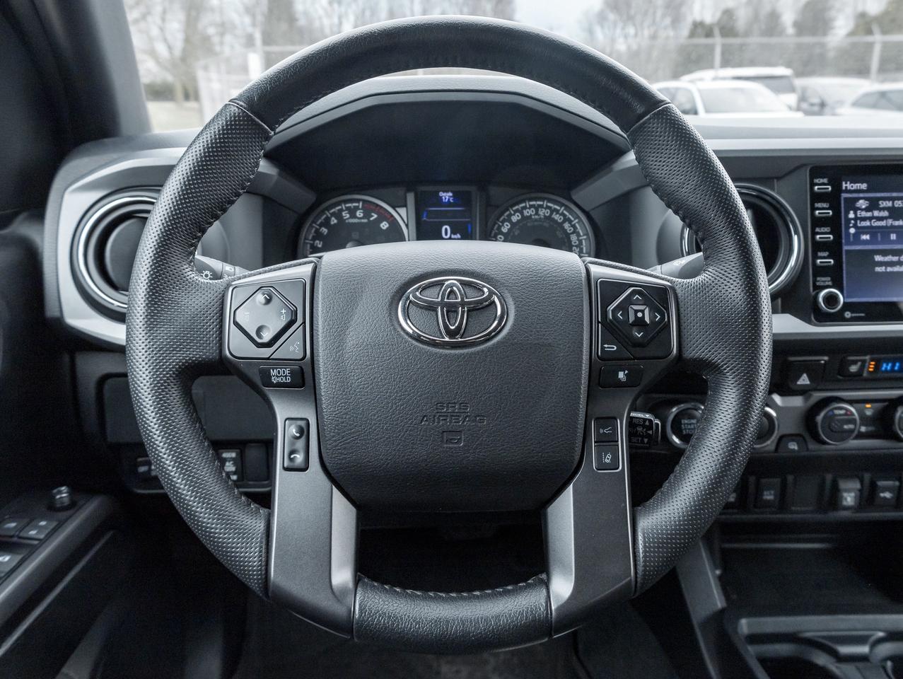 2023 Toyota Tacoma 4x4 Double Cab TRD SPORT PREMIUM LIKE NEW TRADE IN Photo