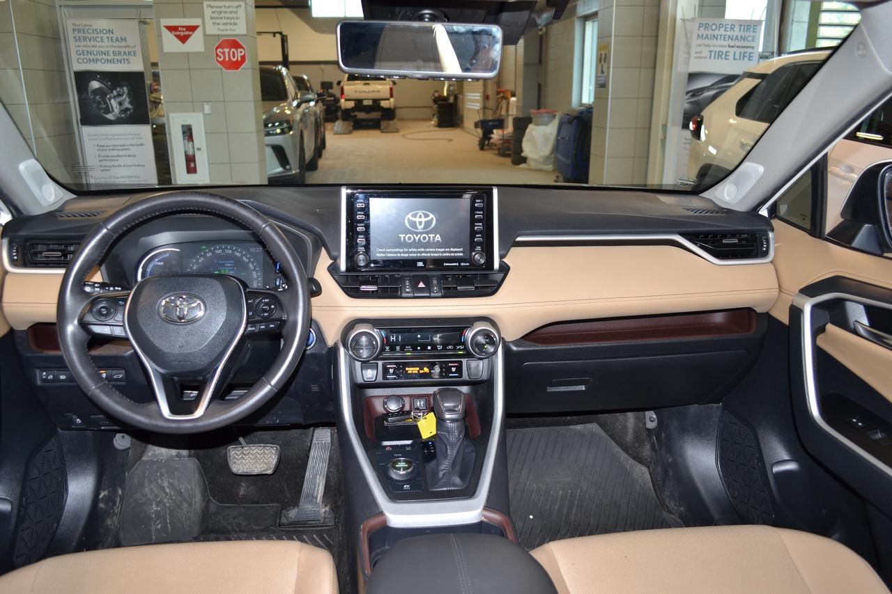 2019 Toyota RAV4 Hybrid Limited Photo2