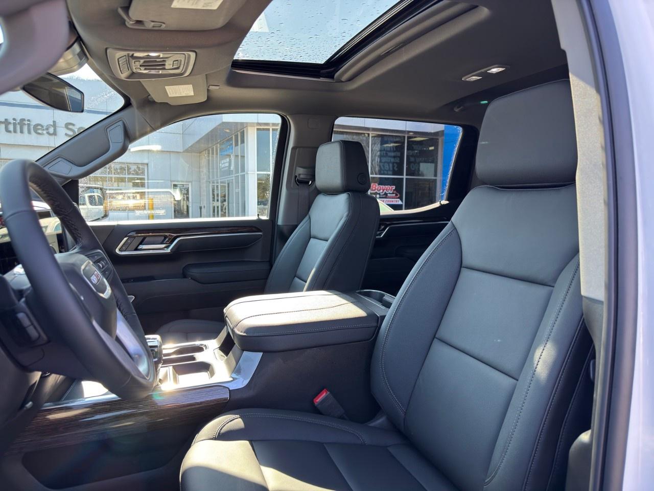 2026 GMC Sierra 1500 Crew Cab Short Box 4-Wheel Drive Elevation Photo