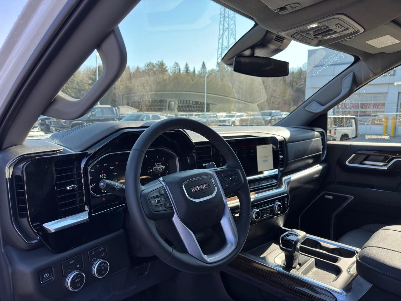 2026 GMC Sierra 1500 Crew Cab Short Box 4-Wheel Drive Elevation Photo