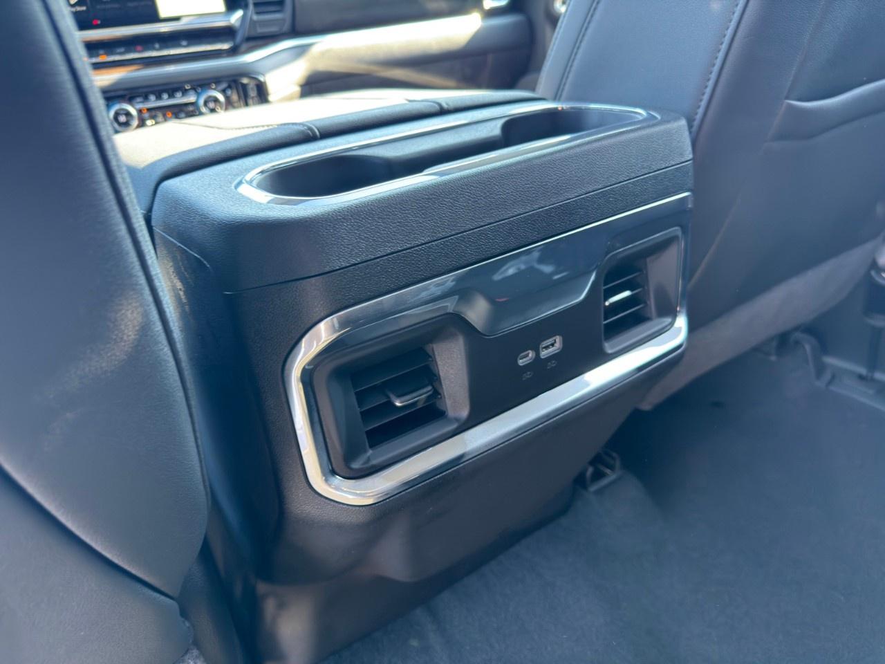 2026 GMC Sierra 1500 Crew Cab Short Box 4-Wheel Drive Elevation Photo