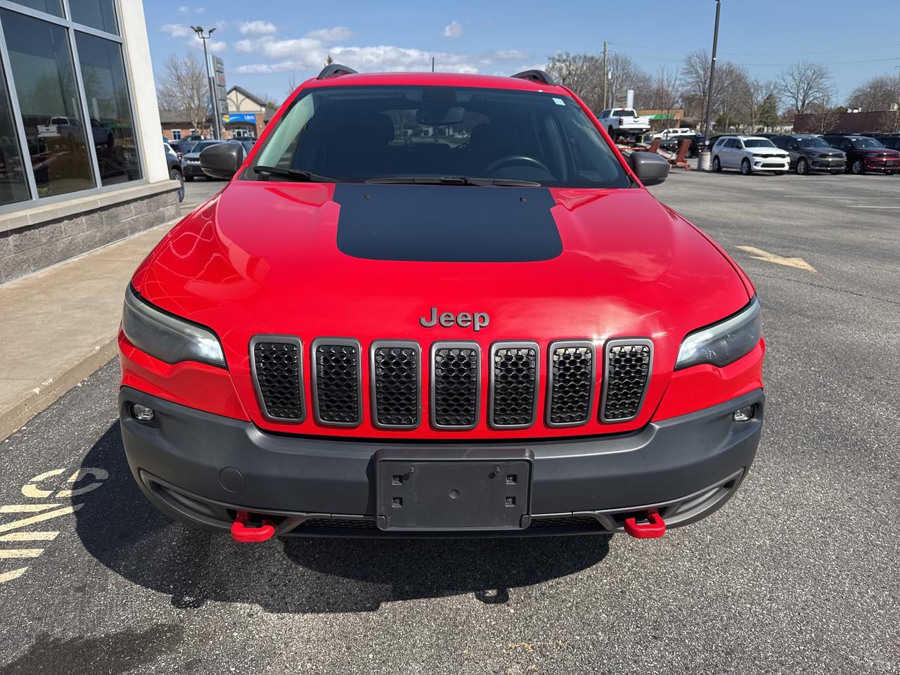 2019 Jeep Cherokee Trailhawk Photo
