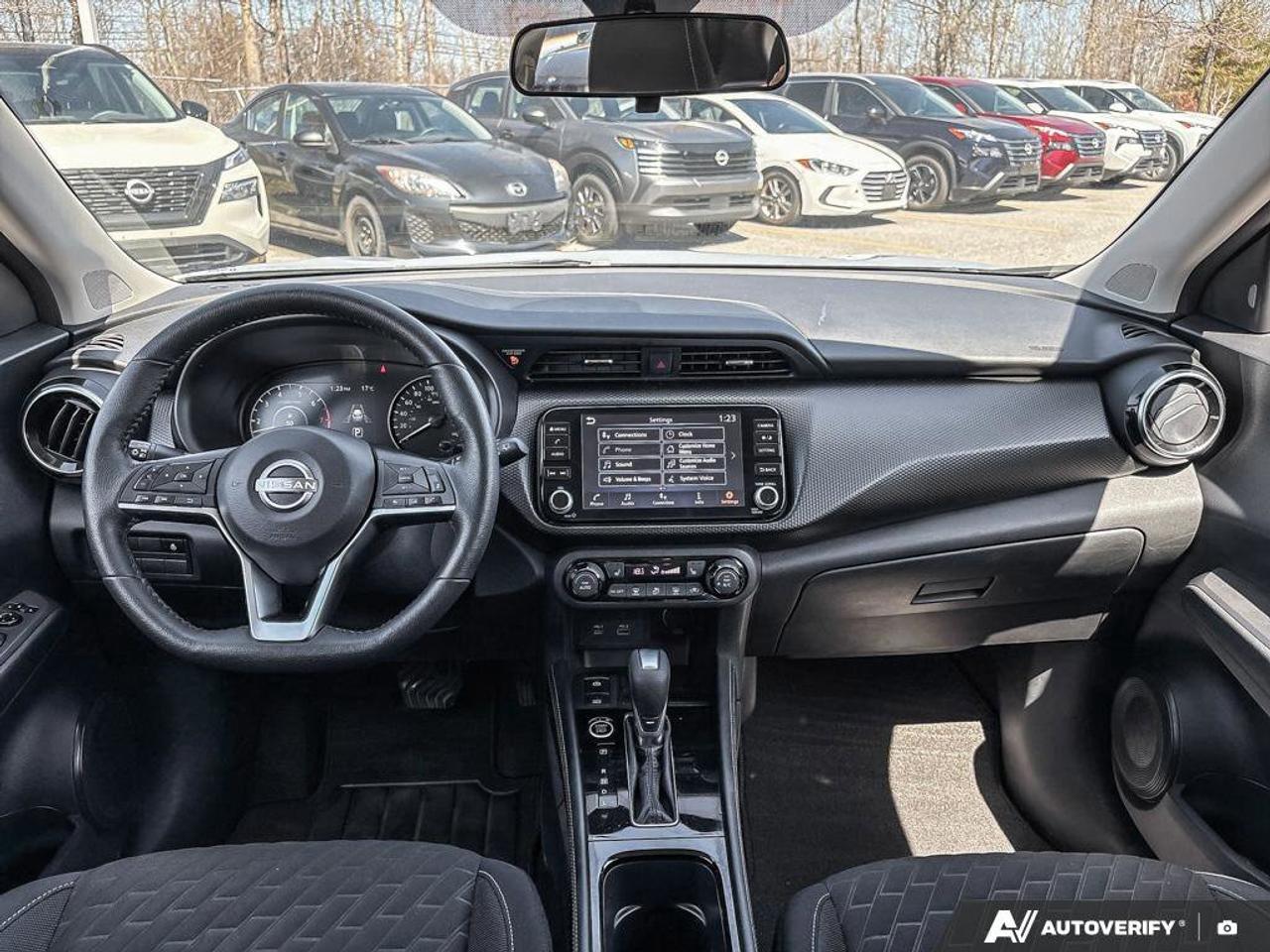 2022 Nissan Kicks SV   Apple Car Play   Android Auto   Heated Seats Photo