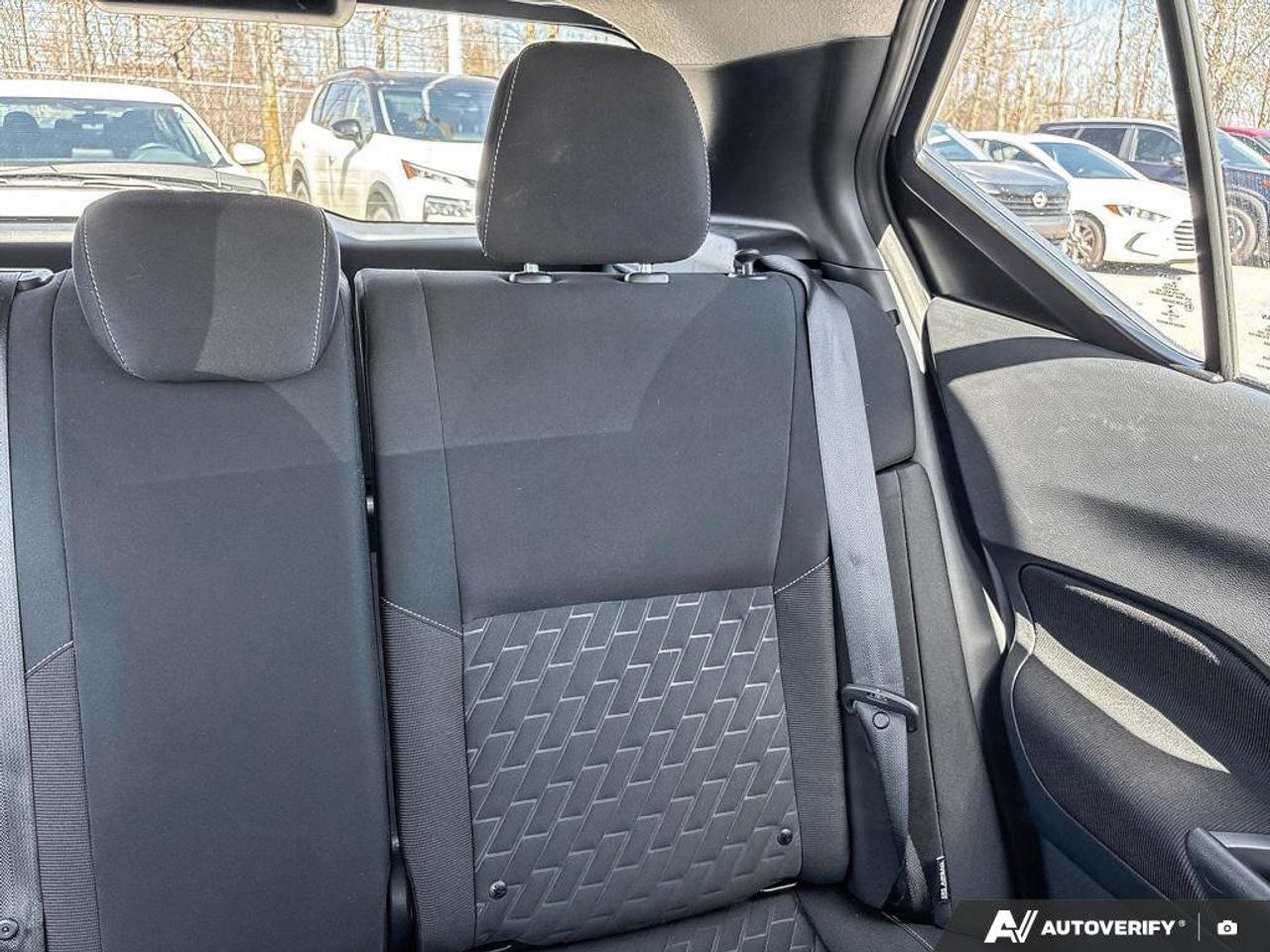 2022 Nissan Kicks SV   Apple Car Play   Android Auto   Heated Seats Photo