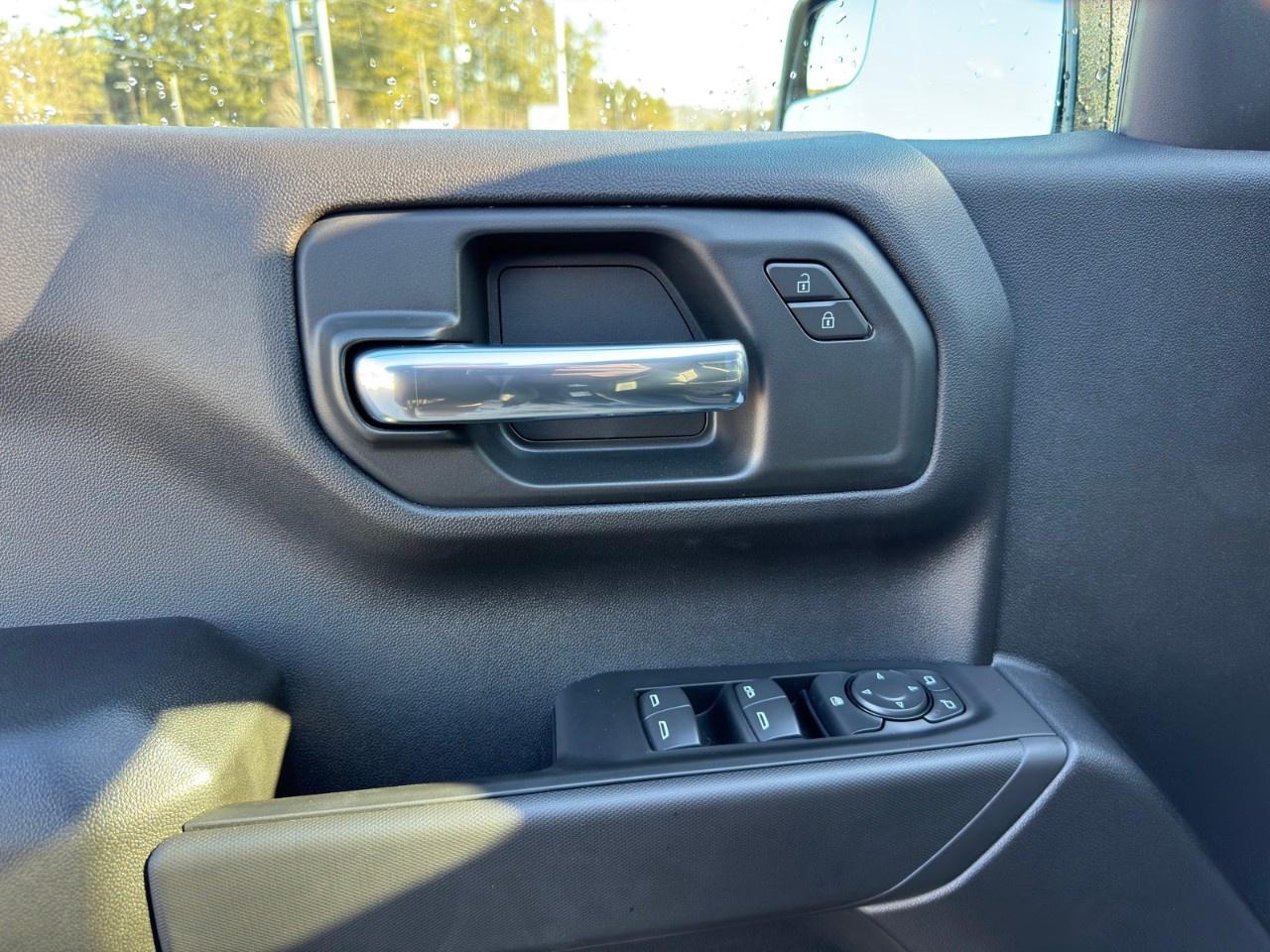 2026 Chevrolet Silverado 1500 Crew Cab Short Box 4-Wheel Drive Custom Trail Boss Photo