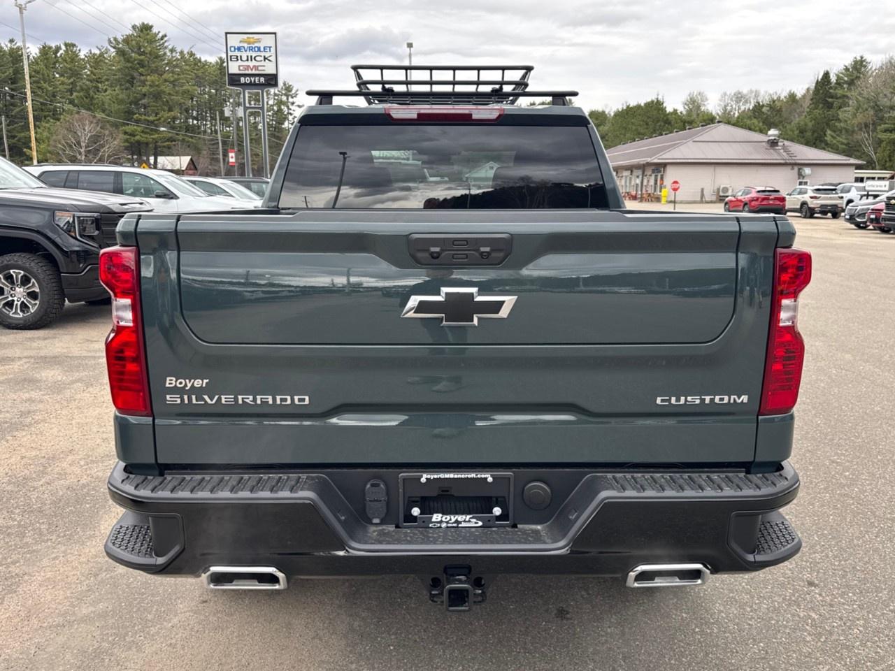 2026 Chevrolet Silverado 1500 Crew Cab Short Box 4-Wheel Drive Custom Trail Boss Photo