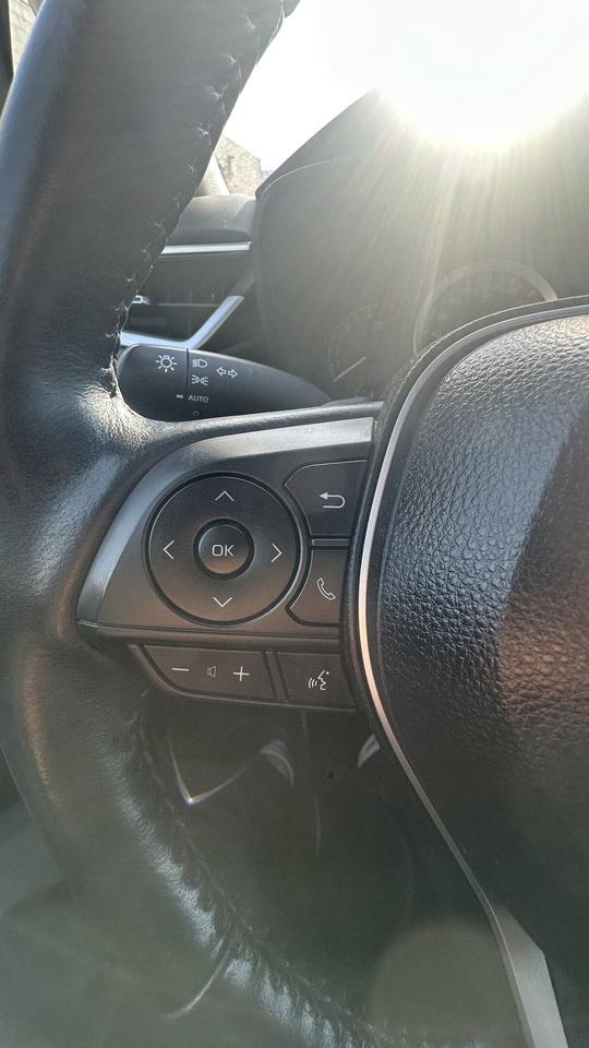 2020 Toyota Corolla SE CVT/ALLOYS/SUNROOF Photo