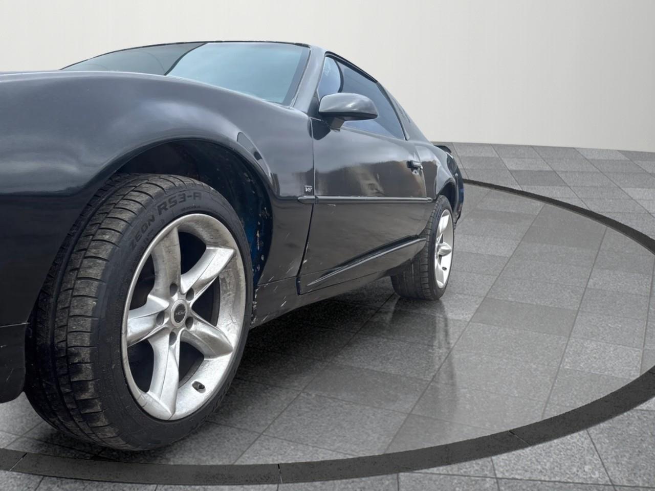 1991 Pontiac Trans Am  Photo2