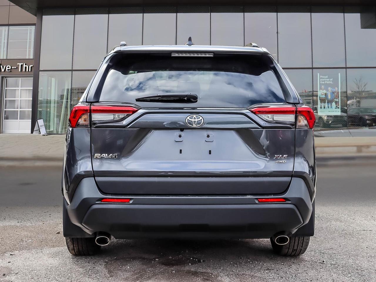 2024 Toyota RAV4 XLE Photo