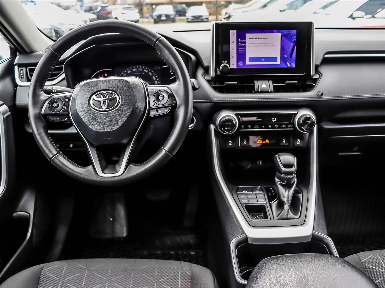 2024 Toyota RAV4 XLE Photo