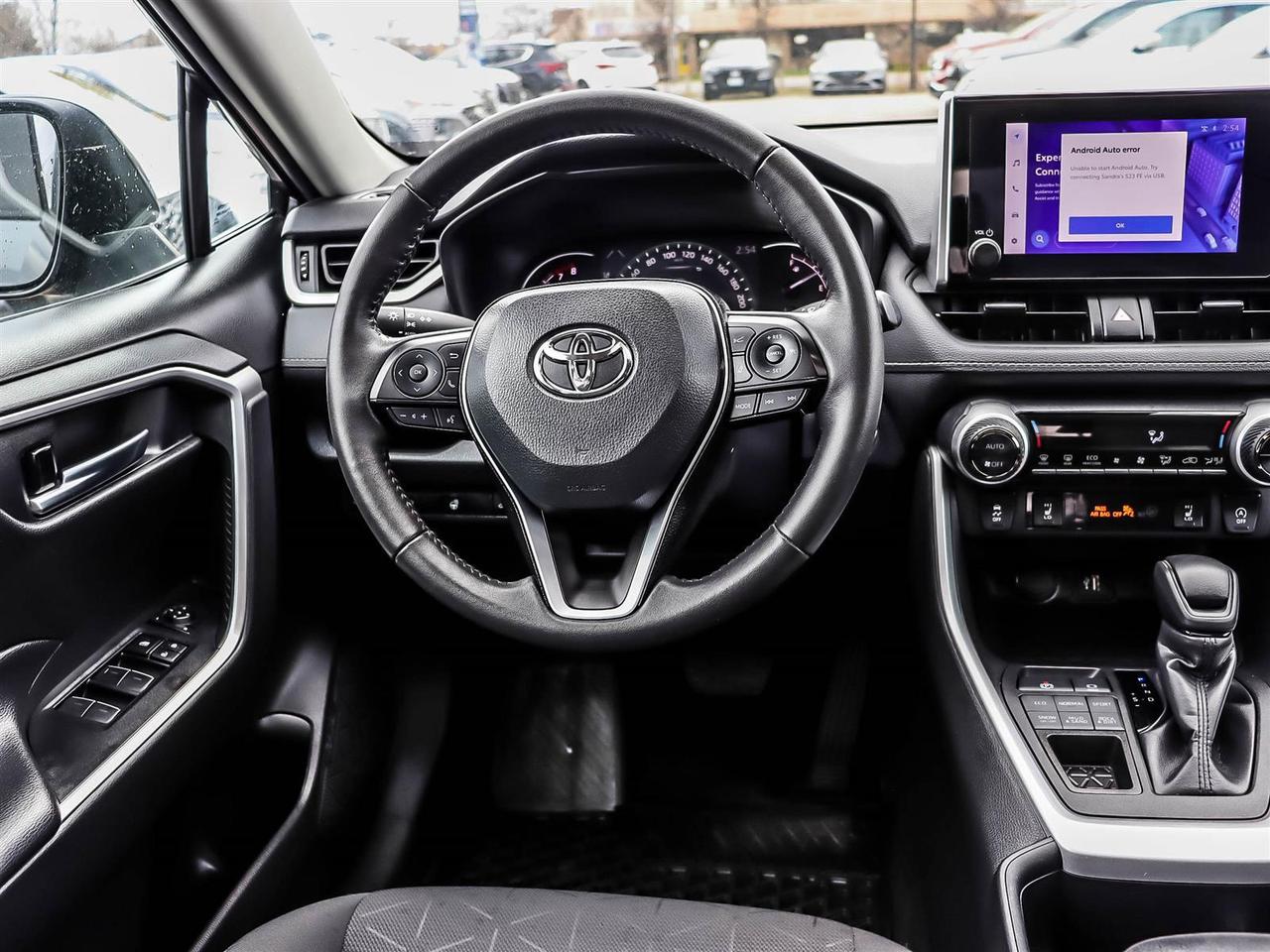2024 Toyota RAV4 XLE Photo