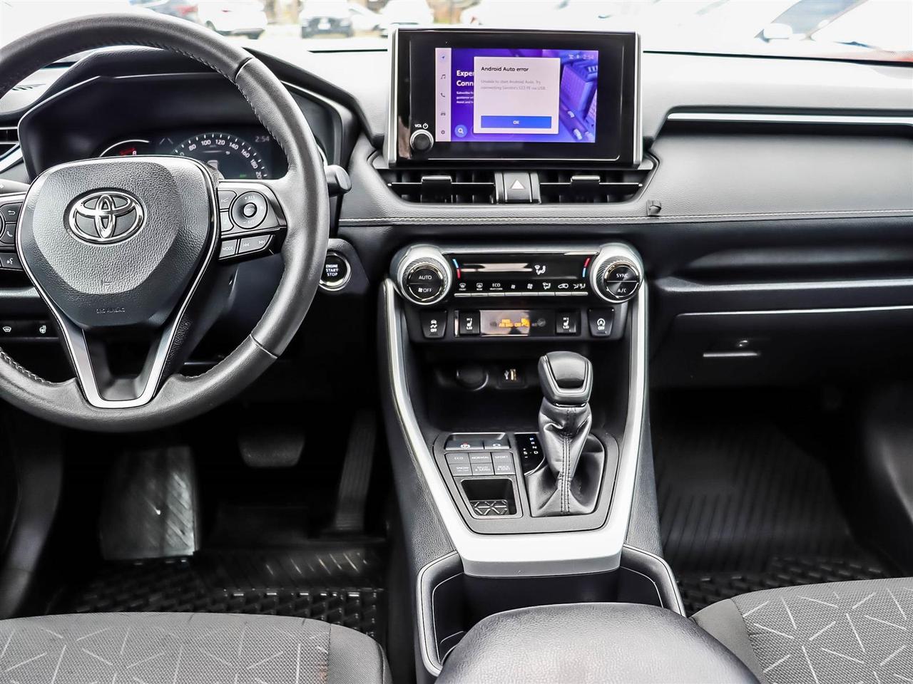 2024 Toyota RAV4 XLE Photo