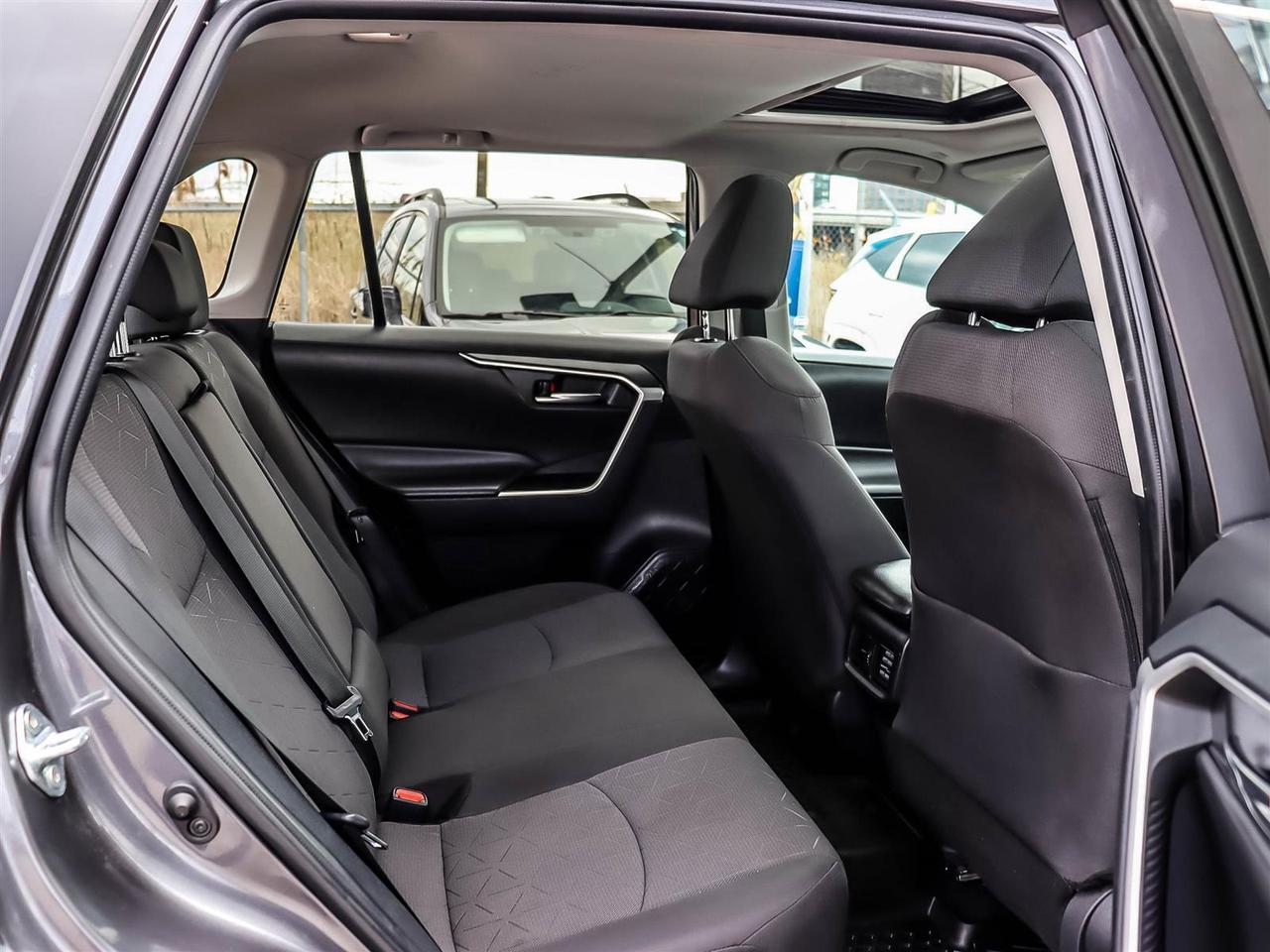 2024 Toyota RAV4 XLE Photo