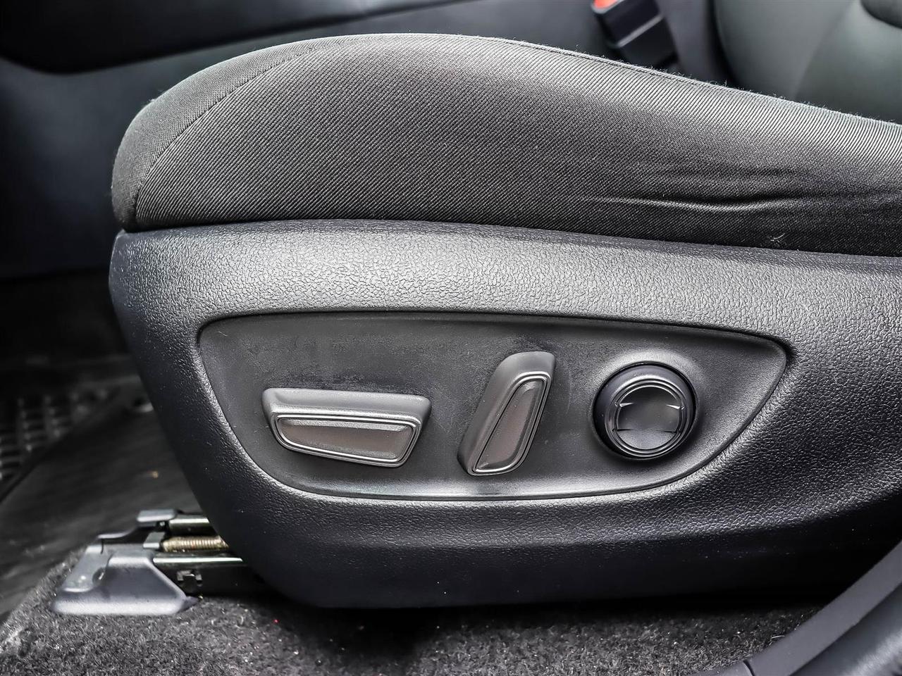 2024 Toyota RAV4 XLE Photo