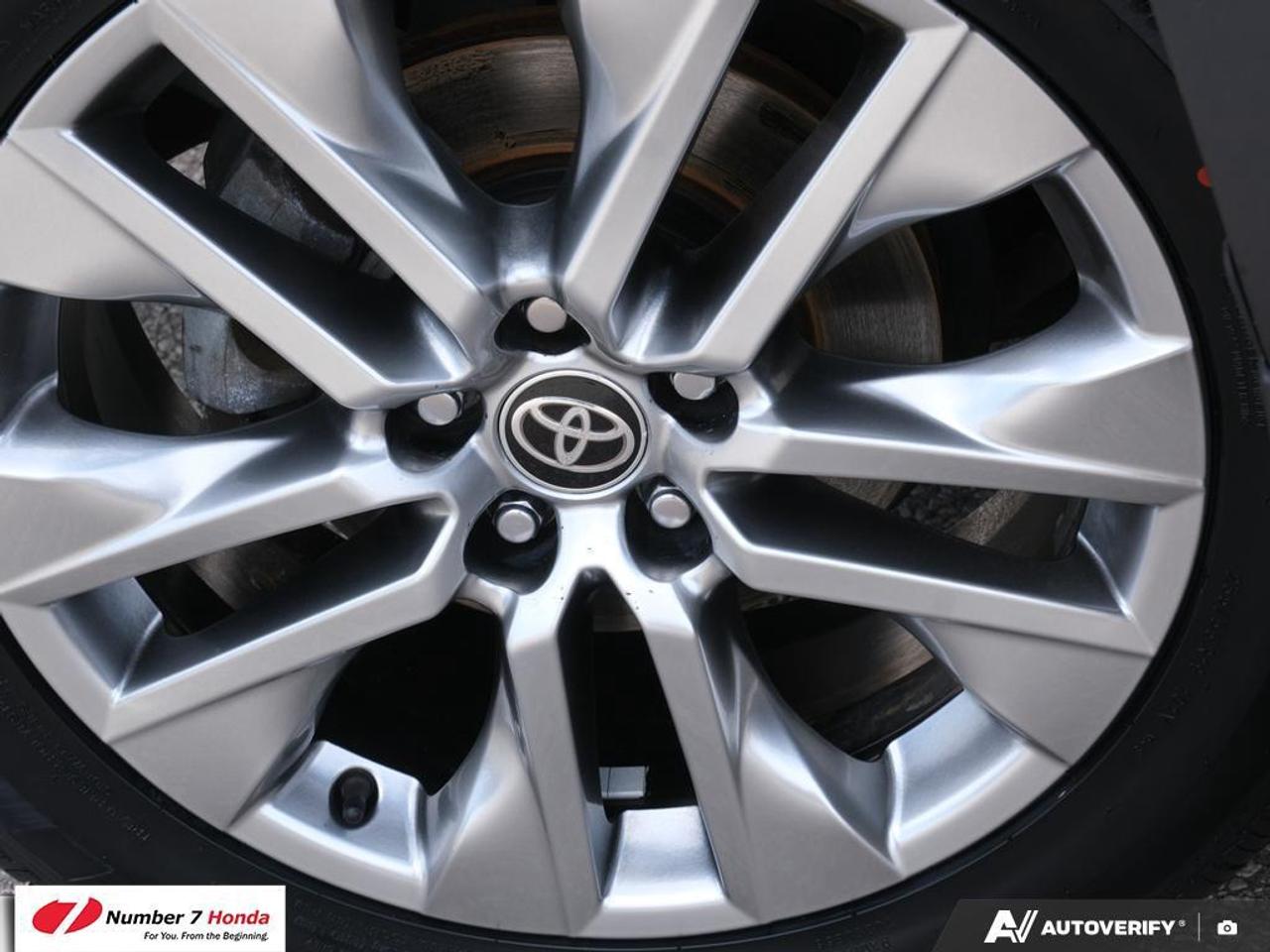 2021 Toyota RAV4 4DR AWD LIMITED Photo