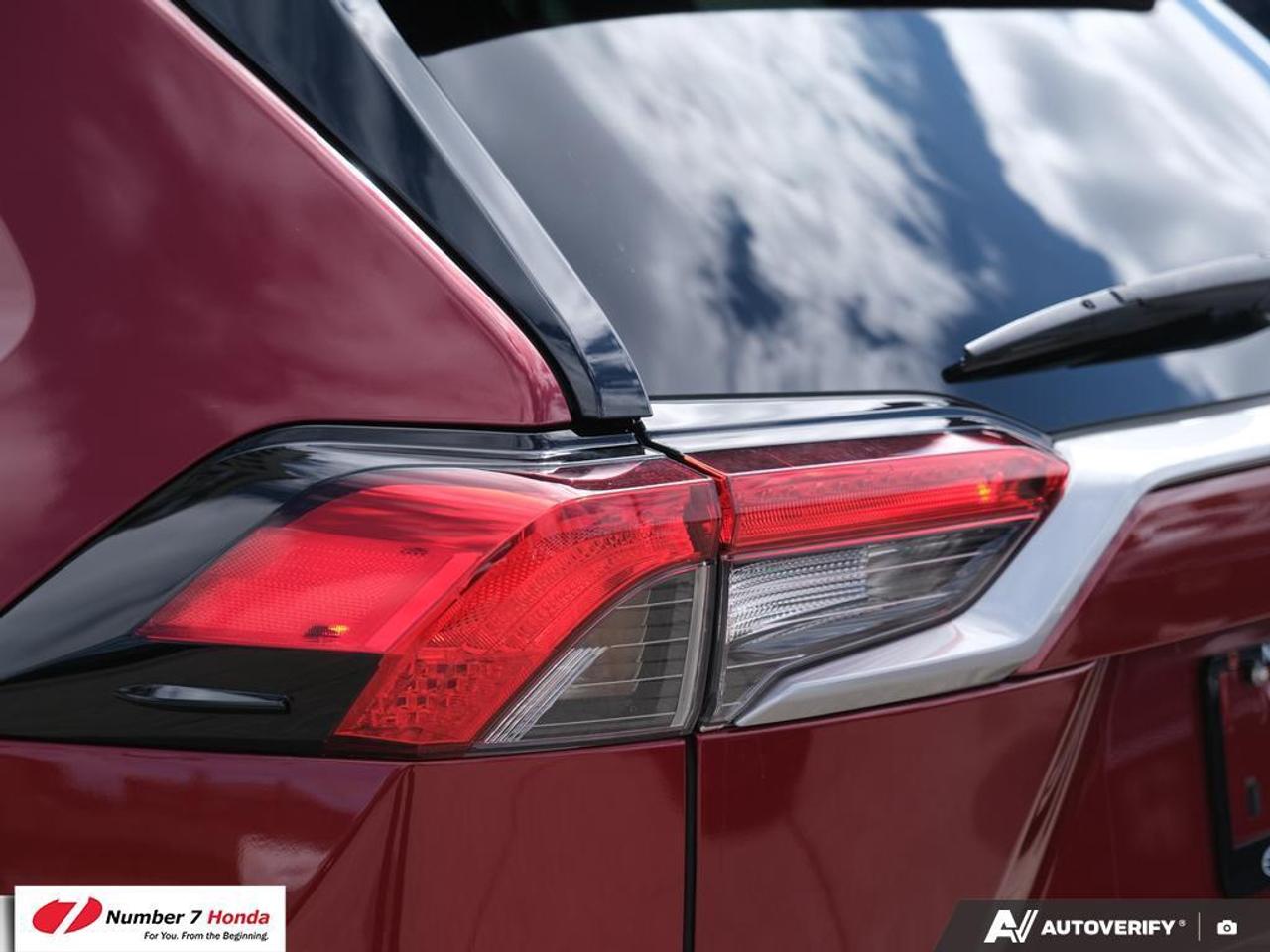 2021 Toyota RAV4 4DR AWD LIMITED Photo